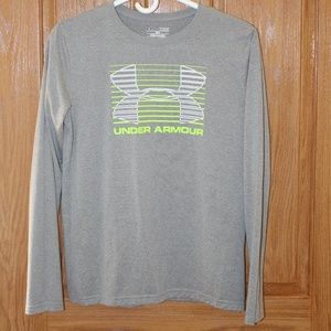 Under Armour, long sleeve headgear shirt